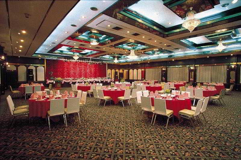 Amarin Nakorn Hotel Phitsanulok Extérieur photo
