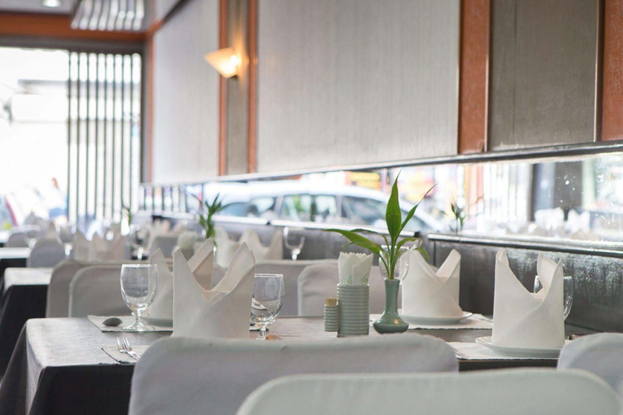 Amarin Nakorn Hotel Phitsanulok Extérieur photo